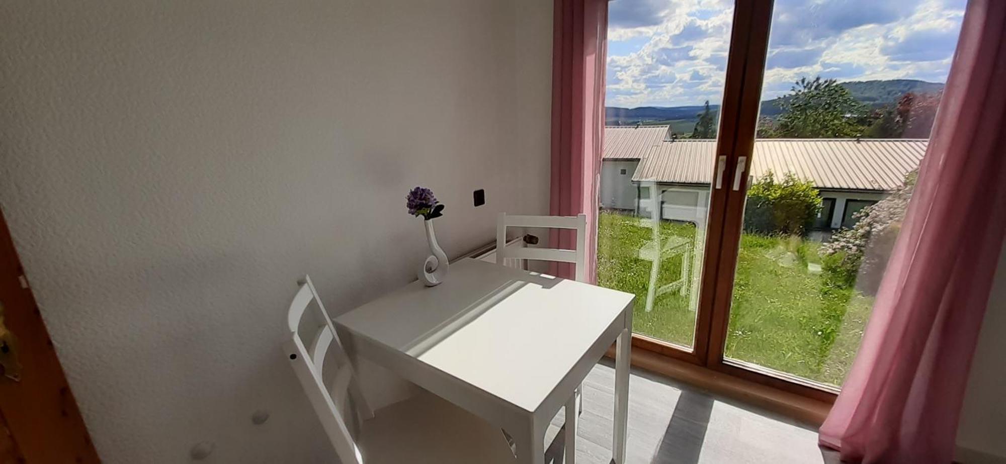 D&b Staycation Apartment Niedenstein