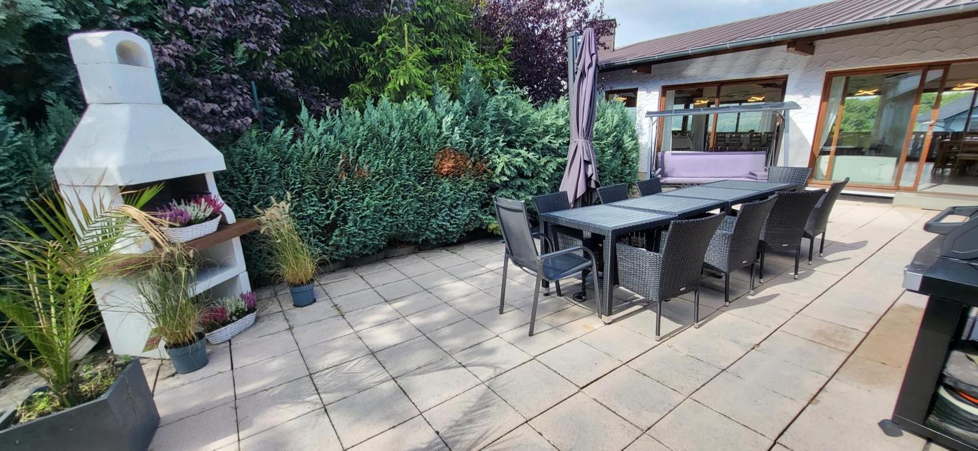 Apartment D&b Staycation Niedenstein